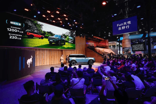 露营 SUV 智趣烈马亮相成都车展澳门新葡京入口福特汽车携首款全地形(图9)